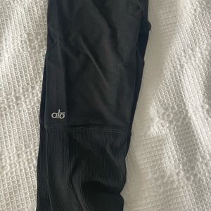 ALO Yoga Goddess leggings